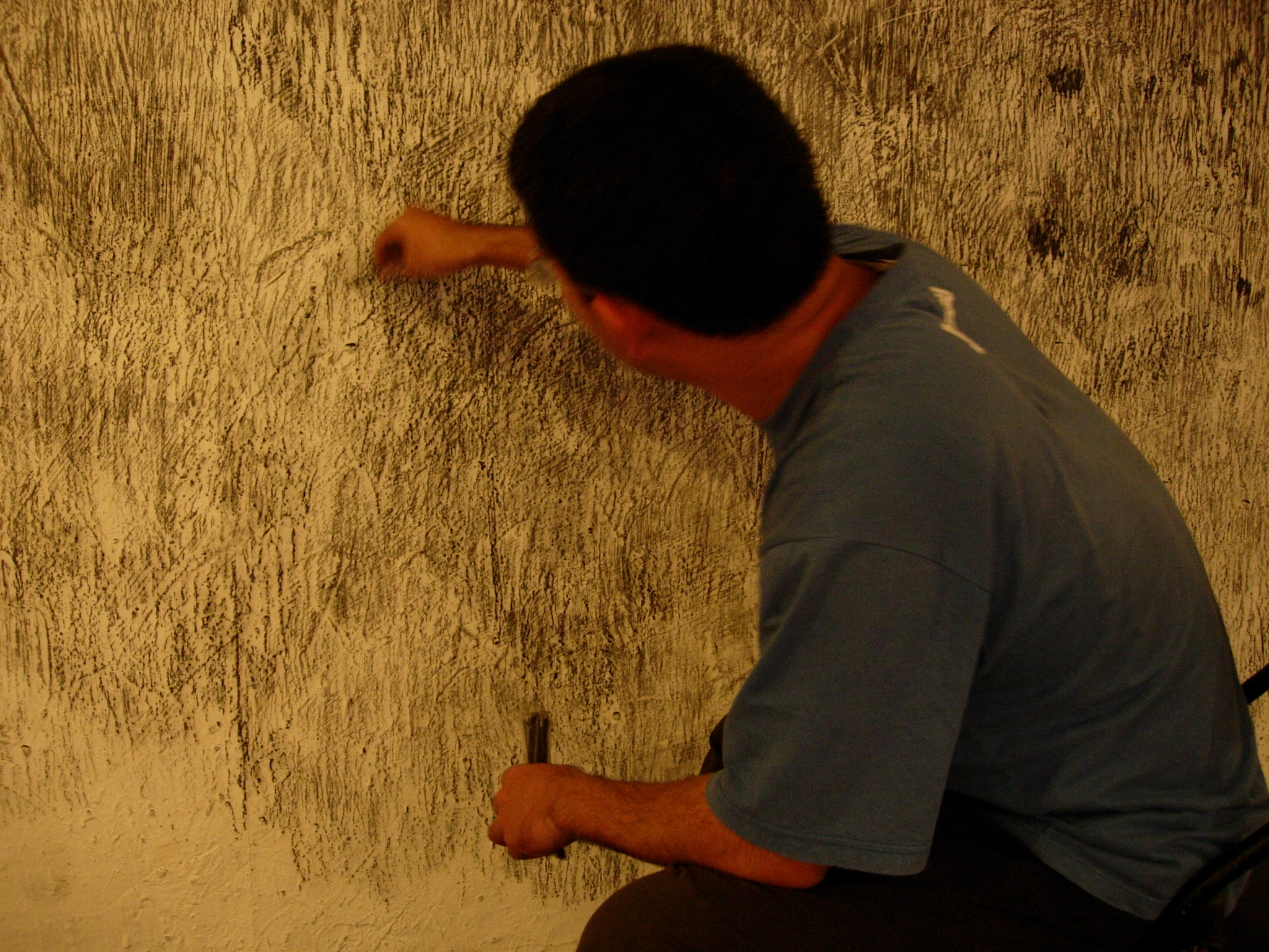 試圖在陌生之境中尋找熟悉