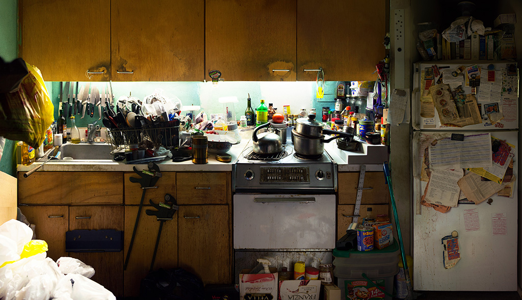 neil-kaufman_s-kitchen_-pigment-inkjet-on-hahnemuhle-fine-art-baryta_120x210cm_2017