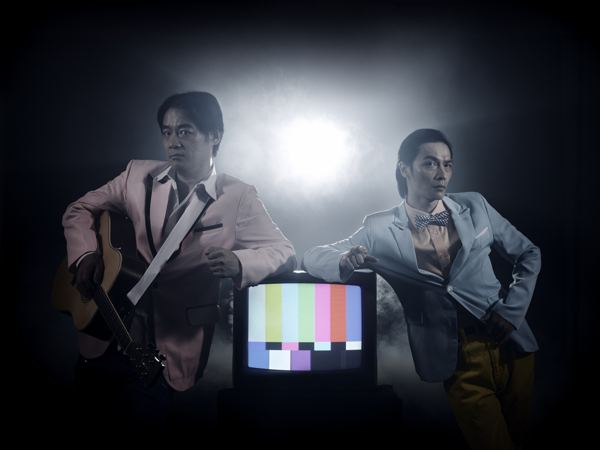 006-The-Upcoming-Show-cheering-audiences-are-just-about-to-