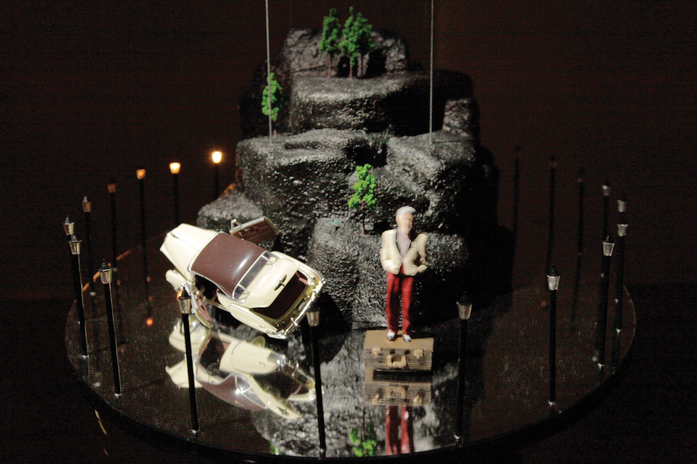 2012_Mini-Worlds-The-Highway_Installation-View-02