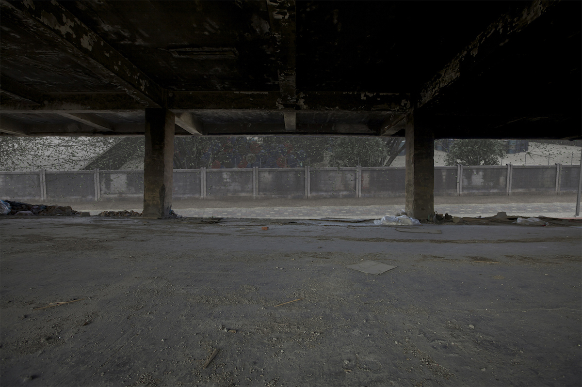 IN-OUT-PLACE-3