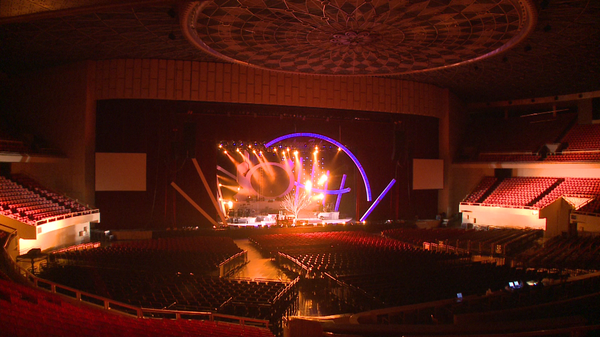 March-14-Hong-Kong-Coliseum-2
