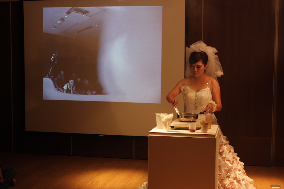 YCI-LFD-04宇中怡-香妄相望-04