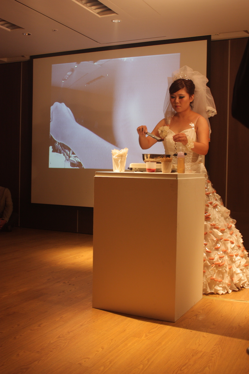 YCI-LFD-09宇中怡-香妄相望-09