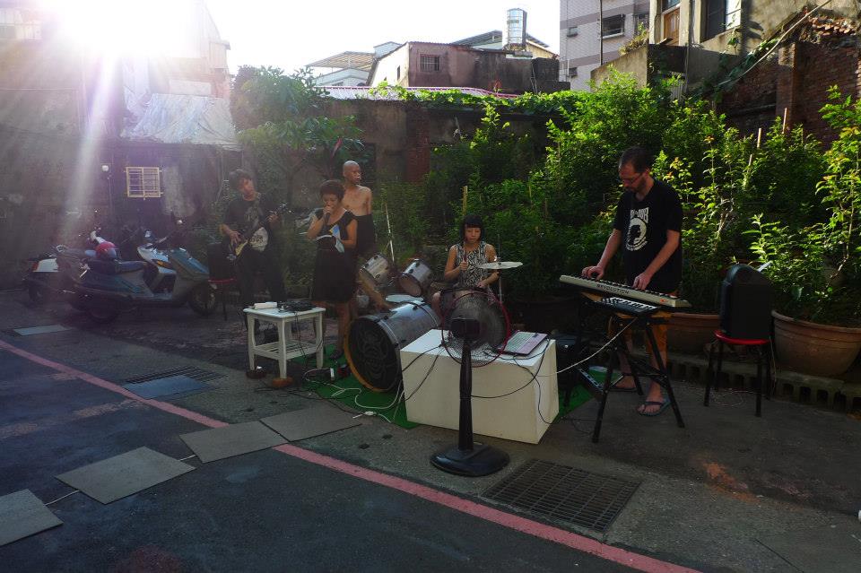 YYJ-ONB-1葉育君-One-night-band-04insatnt42-現成字-1