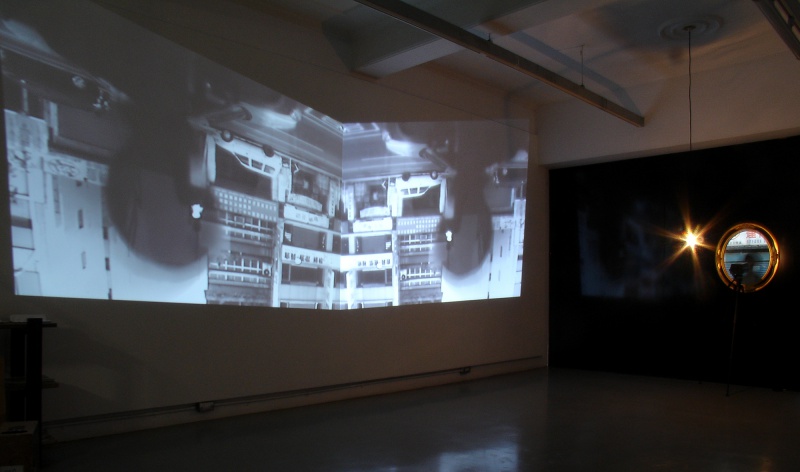 在看不見的地方存在著