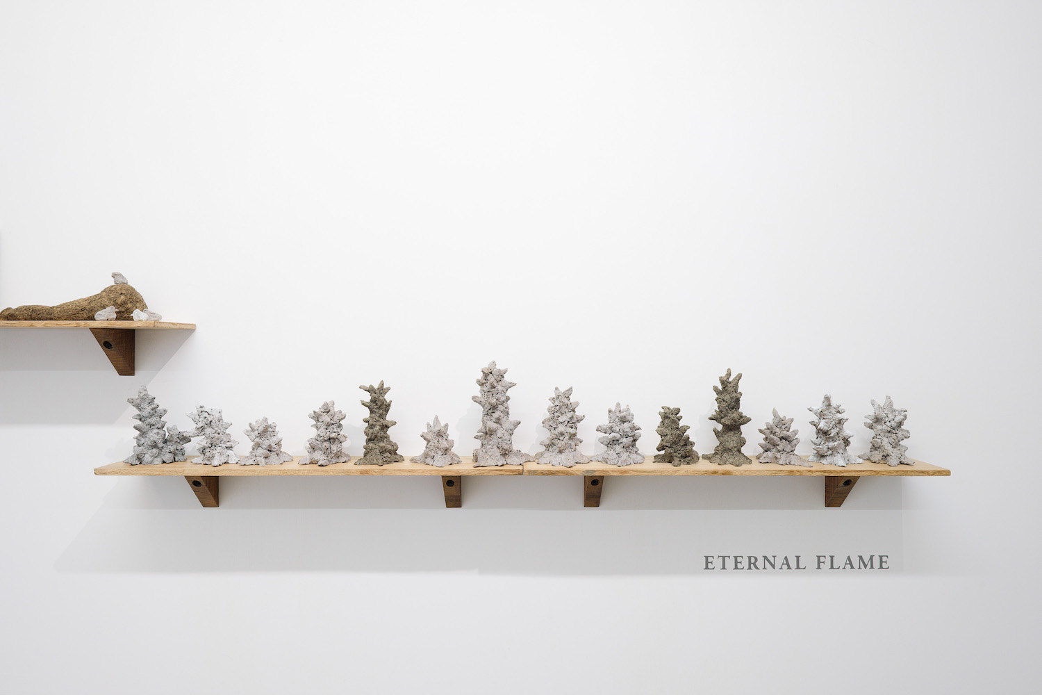 27_Eternal-Flame_單頻道動畫_細節紙漿塑造元件