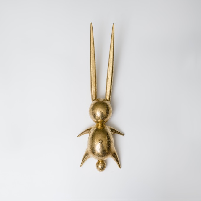 58_躺著的兔子（裂金）_50x17.5x10cm_ceramics_2017