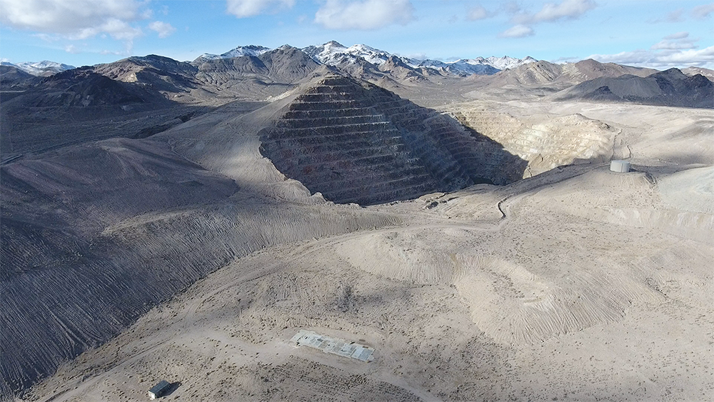 salvation-mountain-4