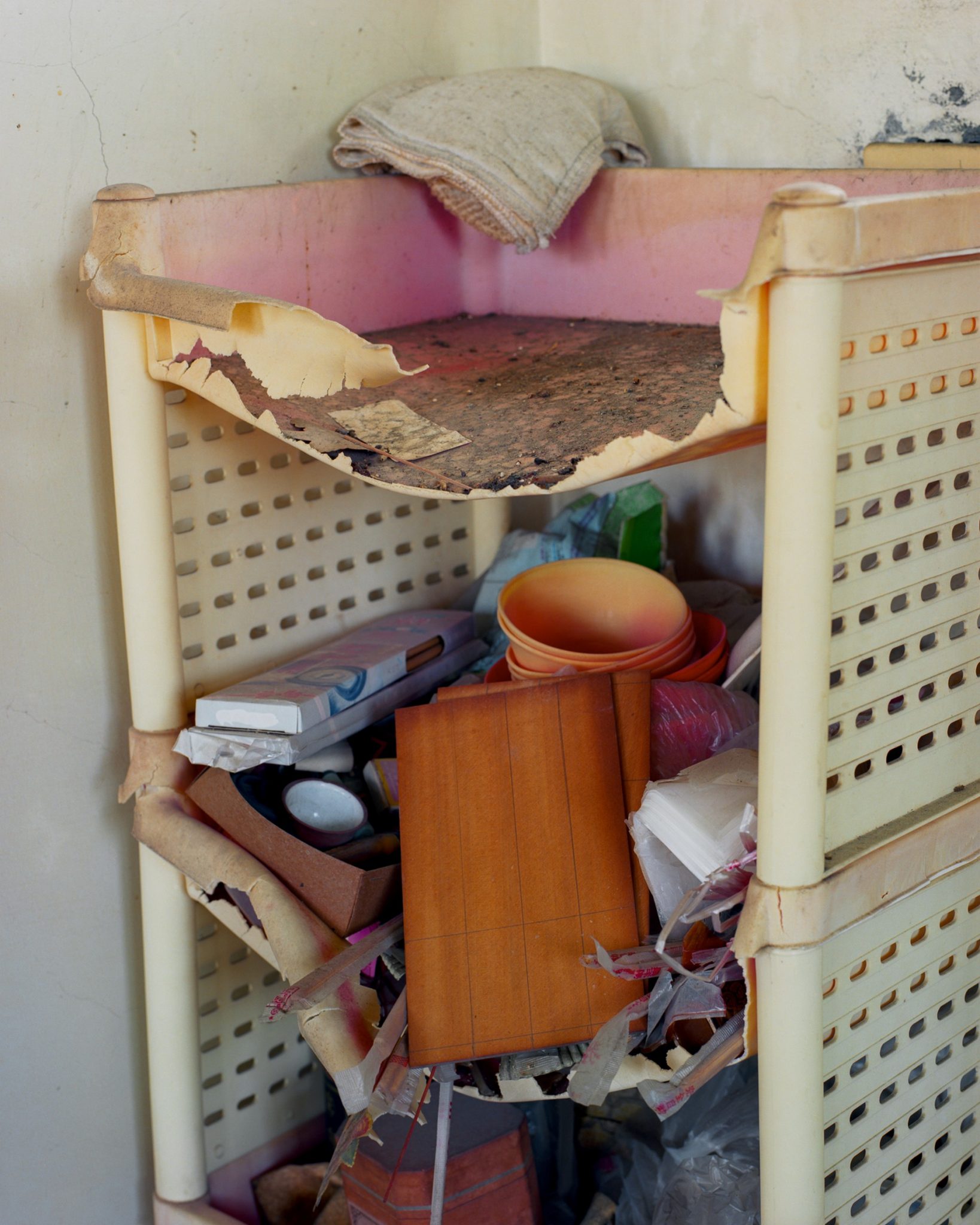 被荒棄的維度1313_75x60cm_噴墨輸出於相紙、鋁框裱褙_2019_edit-scaled