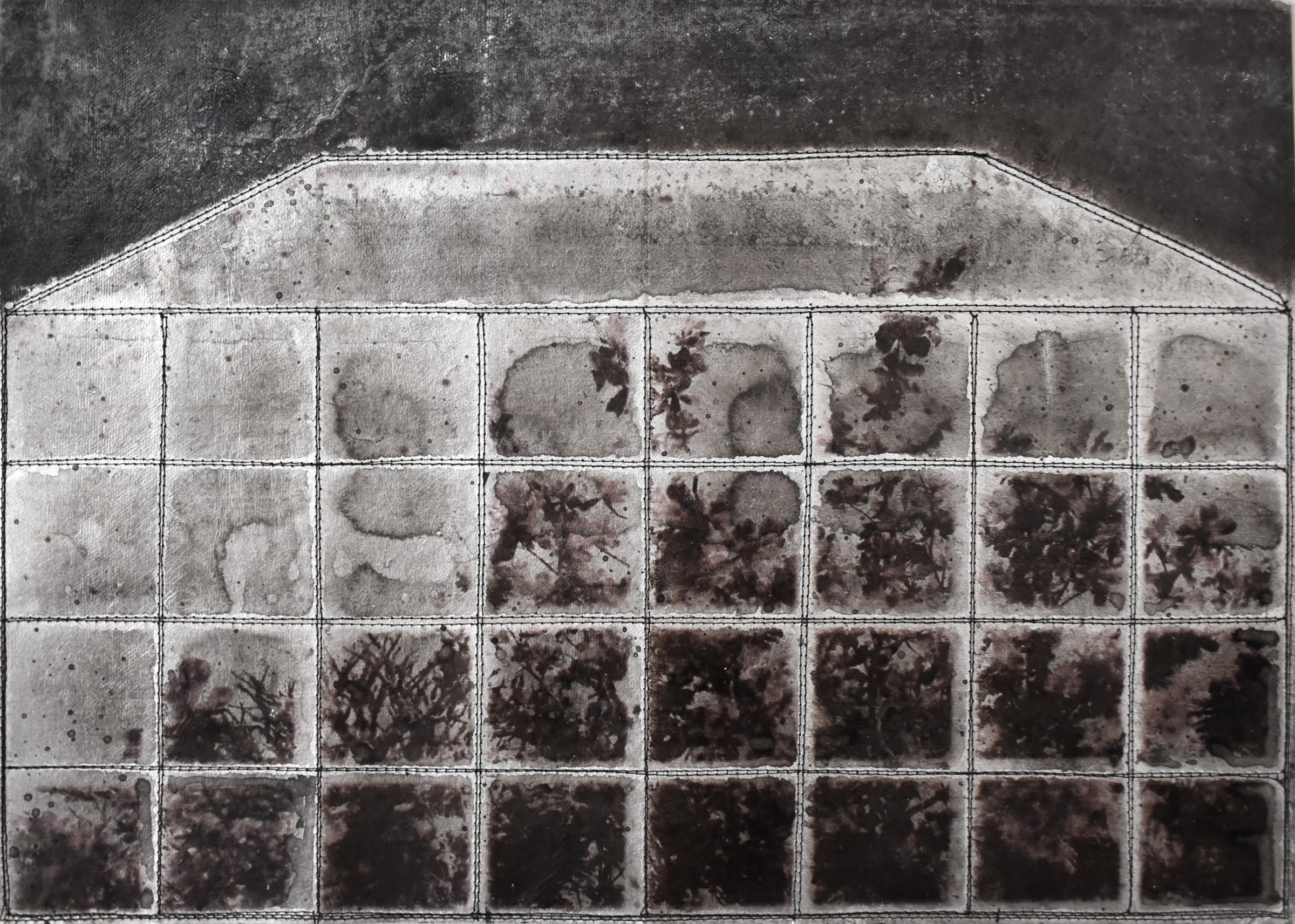 侵蝕的記憶-家5-Rusty-Memory-Home5-42X30cm-紙本、墨水、鋁箔、線-2016