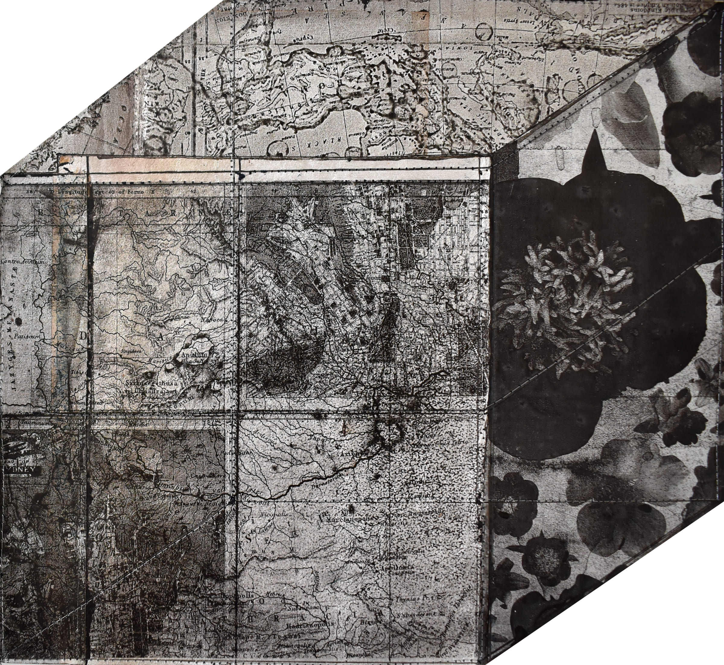 普魯斯特時光12-Proust-moment12-31.5X29cm-紙本、墨水、銀箔、鋁箔、線-paper、ink、silver-foil、aluminum-foil-、thread-2016