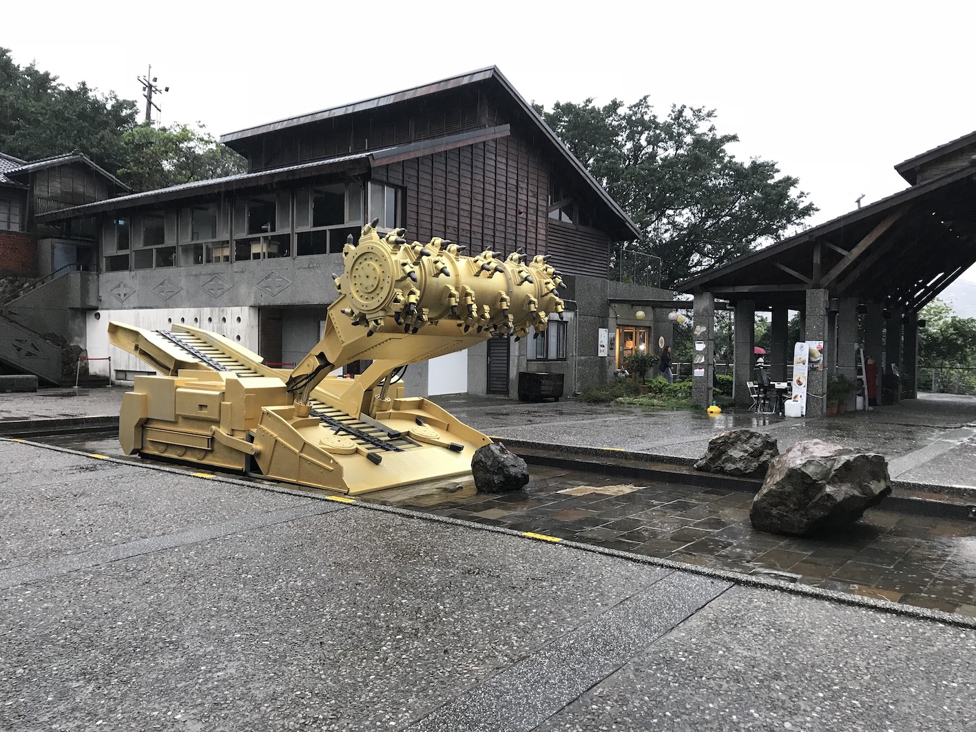 金雞