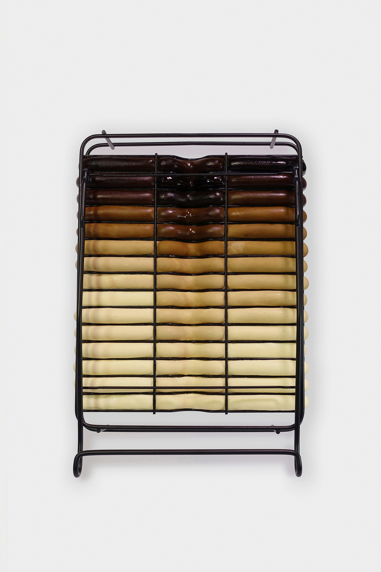 4.-Ni-Hao-Grid-X-2022-IKEA-HULTARP-dish-drainer-microwaved-lanolin-melt-pour-soap-Les-Parfums-de-Farcent-sea-salt-wood-sage-42-x-29.5-x-11.5-cm_1