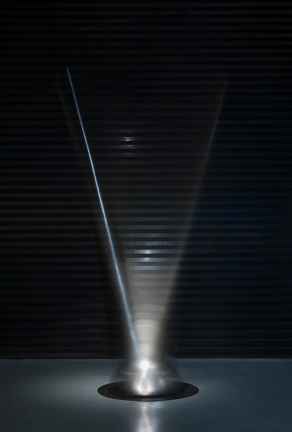 軌跡的影05-Locus-Shadow-05-不鏽鋼-Stainless-steel.-241x55x55cm.-2019