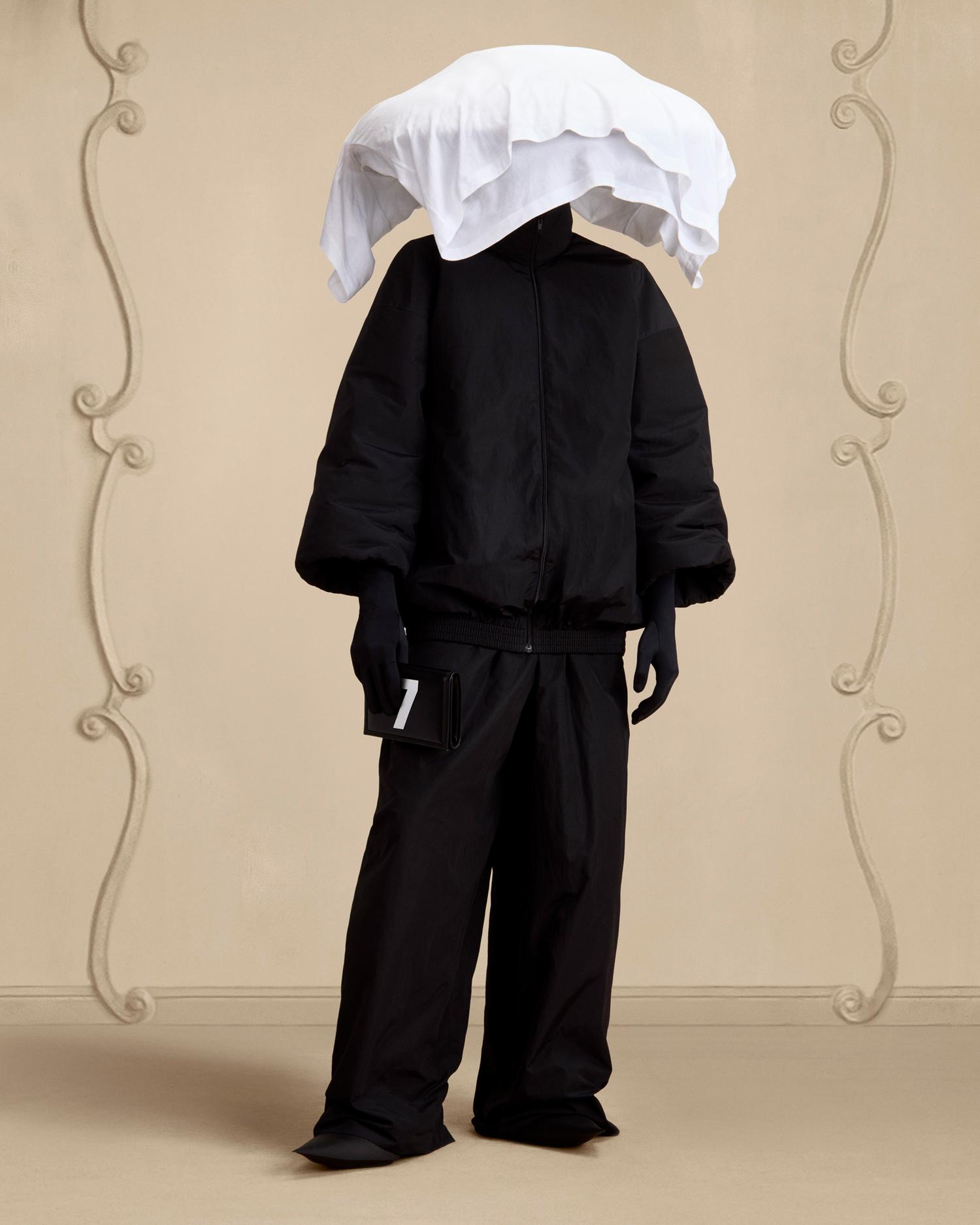 LOOK7_F