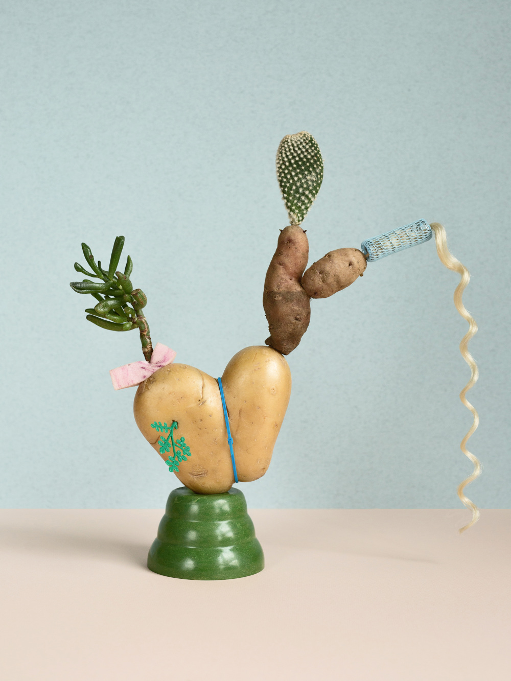 Little-Odd-Things-No.6-_1000