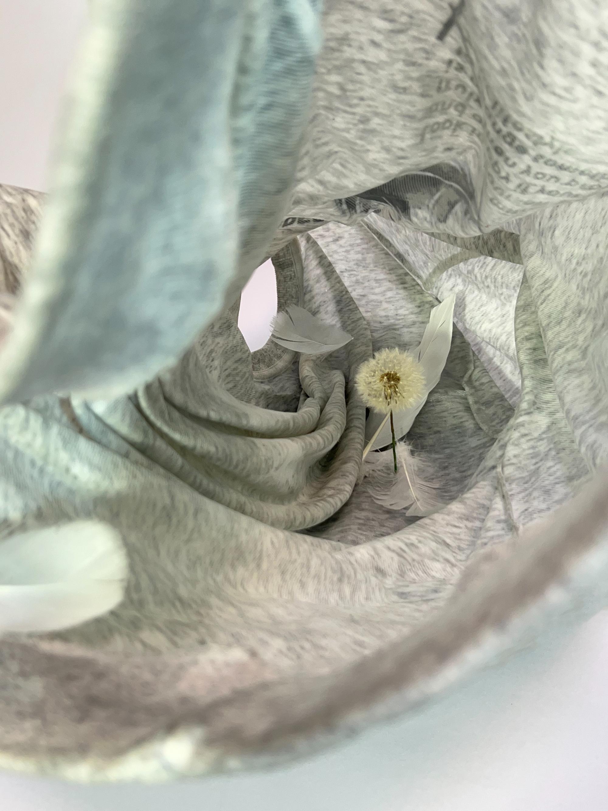 Ni-Hao--Fallen-Angel--2023--Found-shirt--epoxy-resin--dandelion--feathers--wood--plastic--64-x-53-x-59-cm_4