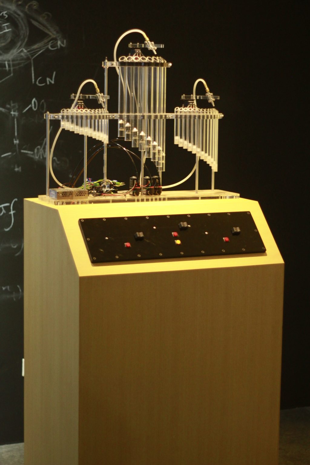 beTube-3set-02-1024x1536