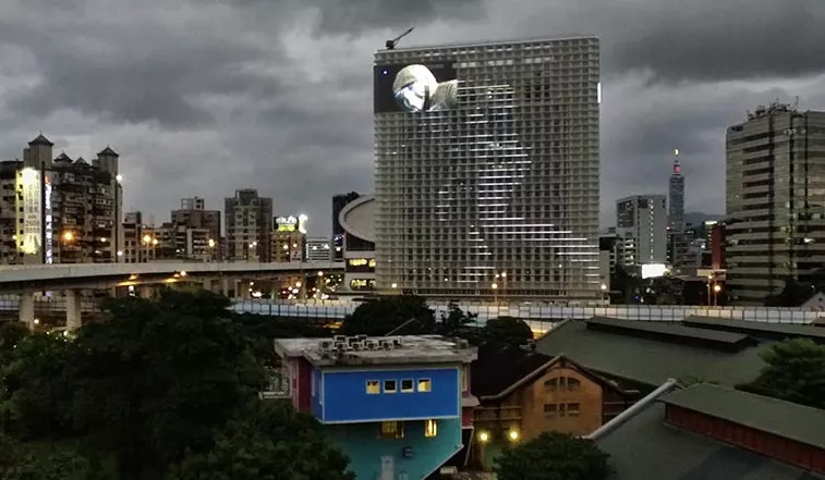 星空行者 公共藝術